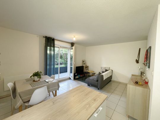 Location Appartement 3 pièces 54m² ONET LE CHATEAU 12850 - Photo 1