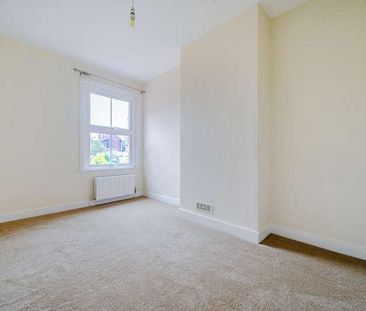 Langborough Road, RG40 - Photo 5