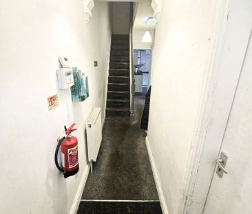 Carrill Grove, Levenshulme, Manchester, M19 - Photo 6