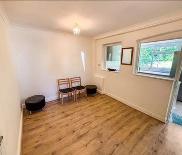 3 Bed Semi-Detached House, Rodbourne Road, B17 - Photo 3