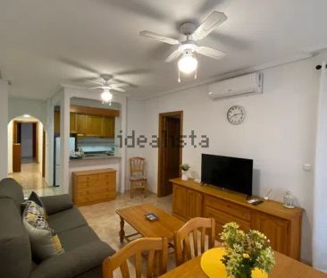 Alquiler de piso en Calle San Policarpo, 89 - Photo 1