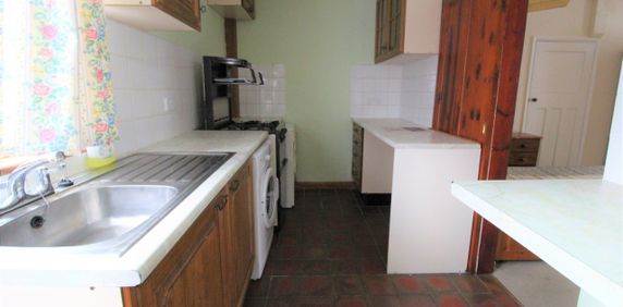 Fairfield Road, West Drayton - Photo 2