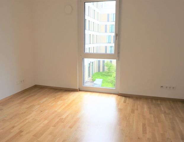 Helle 3-Zimmer-Wohnung mit EBK und Südbalkon! - Foto 1