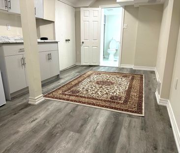 For Lease - 3266 MINTWOOD Circle Unit# STUDIO BASEMENT, Oakville, O... - Photo 2