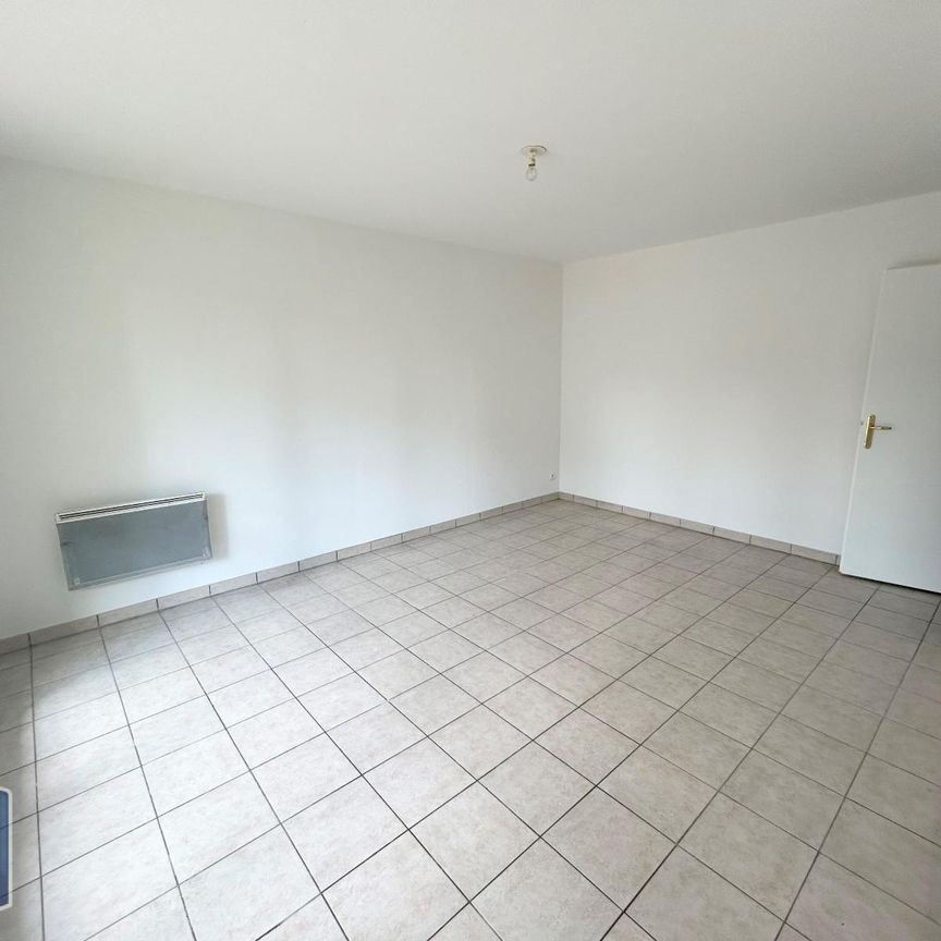Location Appartement 1 pièce 27m² ST SAULVE 59880 - Photo 1