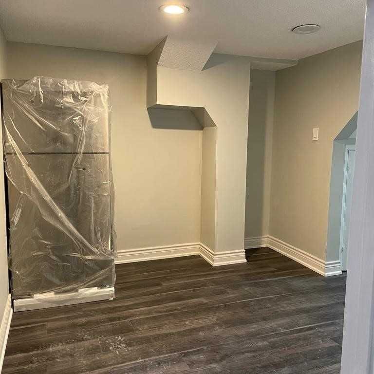 For Lease - 26 Lansbury Drive Unit# Bsmt, Toronto, Ontario - Photo 1