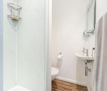 2 bedroom apartment to rent - Photo 6