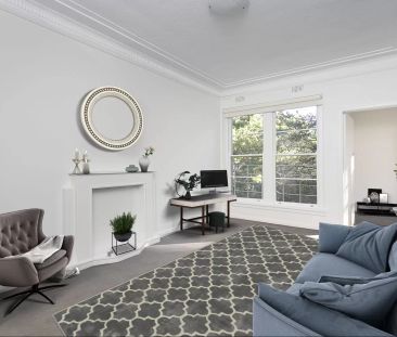 STUNNING 2 BEDROOM PLUS STUDY SUN-DRENCHED ART-DECO APARTMENT - Photo 1