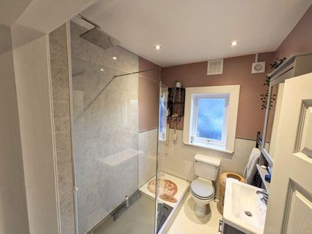 2 bedroom property to rent - Photo 5