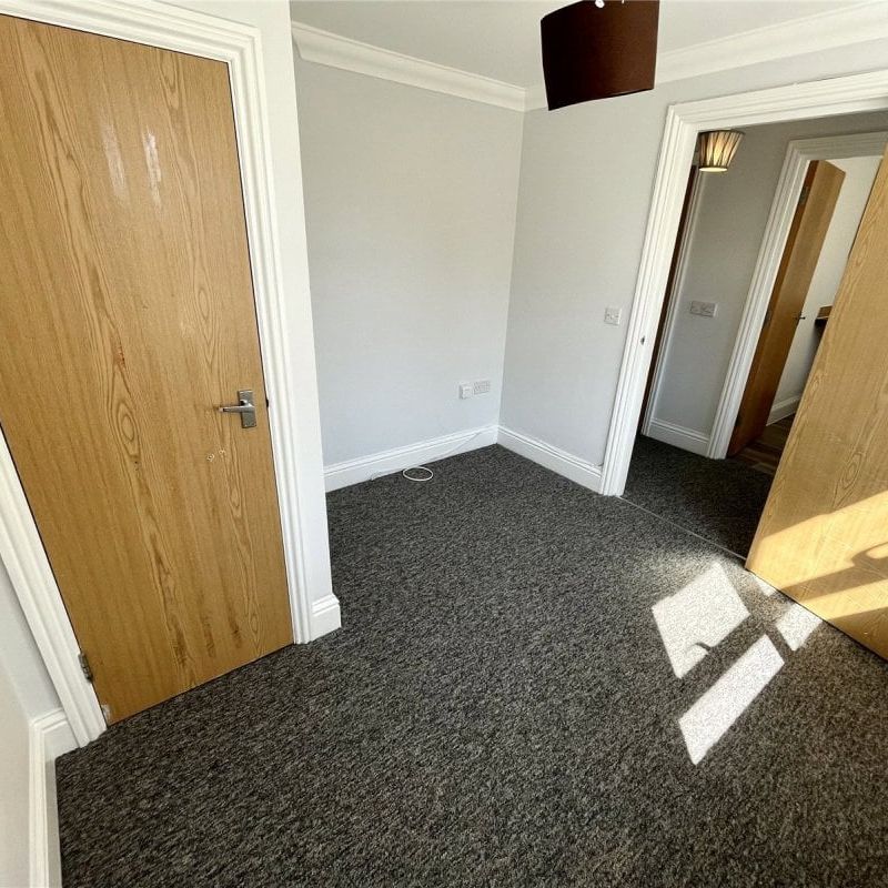 Wimborne Road, Bournemouth, Dorset, BH9 - Photo 1