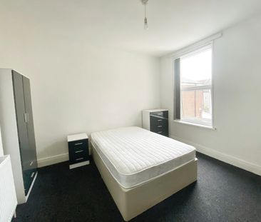 4 bedroom house to rent Hudson Road, Southsea, PO5 - Photo 4