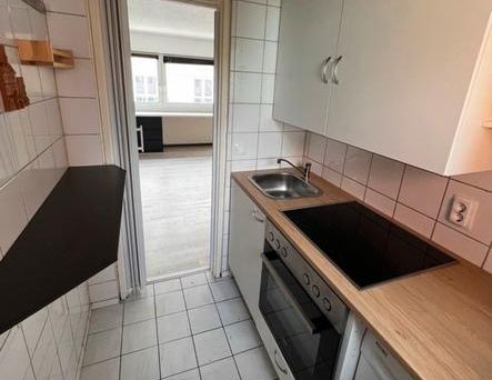 Wohnung mit küche und Balkon - Foto 1