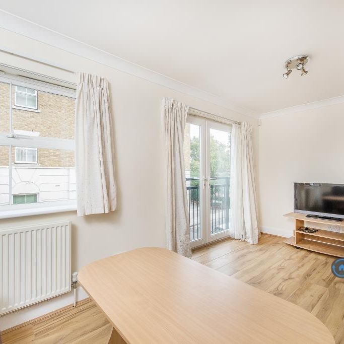 1 bedroom flat to rent - Photo 1