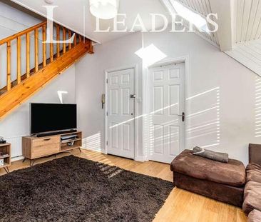 Ashdown Road, Epsom, KT17 - Photo 2