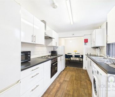 1 bedroom in a house share to rent - Photo 3