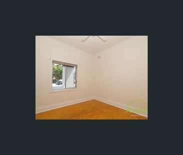 78 Cleary Street, Hamilton, NSW 2303 - Photo 2
