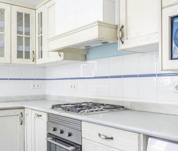 3 Bedroom penthouse with 20m² terrace for rent in El Pla del Real, ... - Photo 5