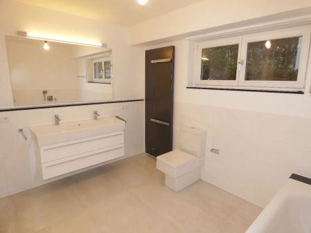 Hochwertig modernisierte 3-Zimmer-Erdgeschoss-Wohnung in gefragter Lage von Opladen - Photo 3