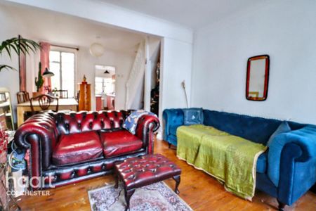 2 bedroom terraced house to rent - Photo 2