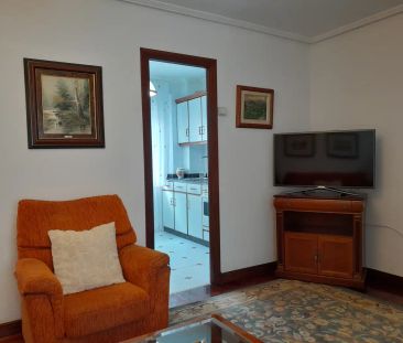 Piso de alquiler en Torrelavega - Cl Ruesga, 2, Centro - Foto 2