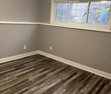 For Lease - 171 Centre Street Unit# Lower Level, Oshawa, Ontario - Photo 4