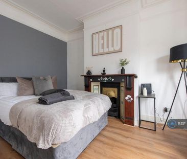 1 bedroom in a house share to rent - Photo 3