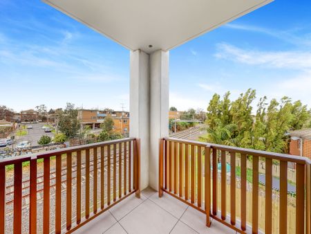 211B/72 Ascot Vale Road, Flemington VIC 3031 - Apartment For Rent | Domain - Photo 5