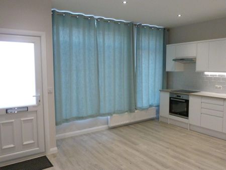 1 bedroom maisonette to rent - Photo 4