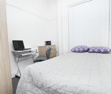 1 bed house share to rent in St. Matthew Street, Burnley, BB11 - Photo 3