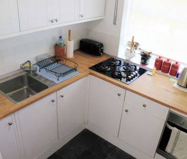 Hillside, Kingsbury, NW9 - Photo 4
