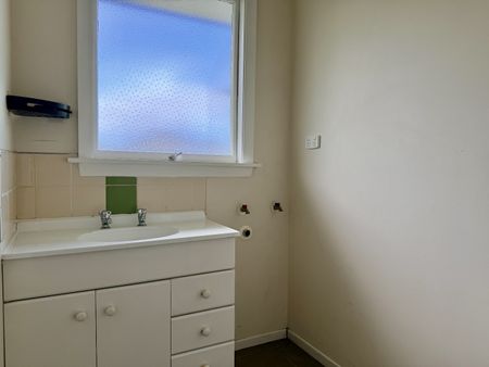 17 Waimairi Road, Upper Riccarton - Photo 5