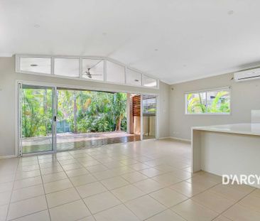 24 CANBERRA DR - Photo 6