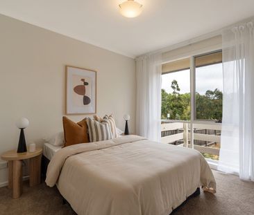 Modern Family Home in Prime Mill Park Location - Photo 6