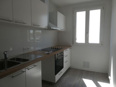 Location Appartement 3 pièces 54m² TOURS 37000 - Photo 5