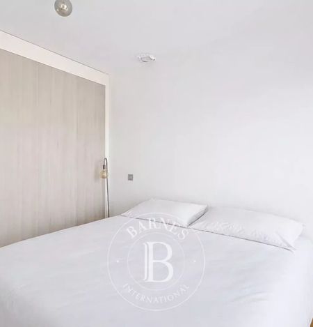 Appartement • Clichy-Batignolles - Photo 5