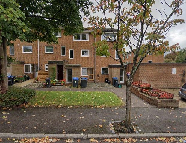 Chepstow Rise, Croydon CR0, London - Photo 1