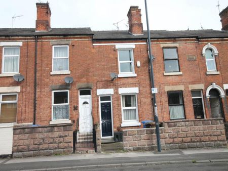 2 bedroom terraced house to rent - Photo 3