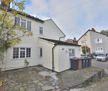 2 bedroom end terraced house to rent, - Photo 2