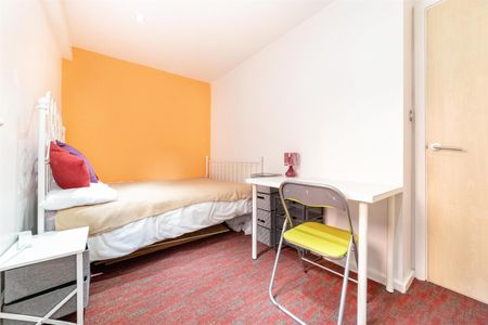 3 bed apartment to rent in Rialto Building, City Centre, NE1 - Photo 4