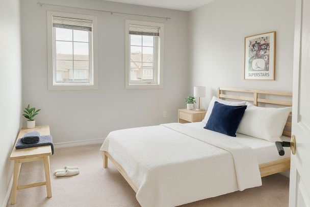 For Lease - 210 Kimono Crescent, Richmond Hill, Ontario - Photo 1