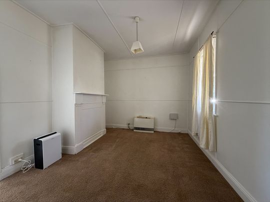 10 Balliang Street, South Geelong, VIC, 3220 - Photo 1