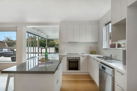 3/37 Waimea Avenue Sandy Bay TAS 7005 Australia - Photo 3