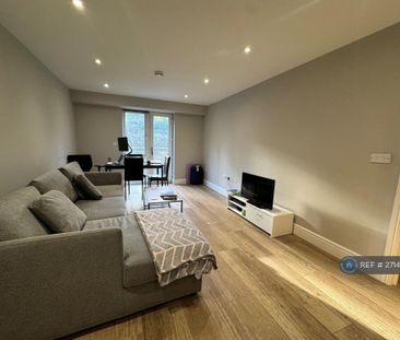 1 bedroom flat to rent - Photo 1