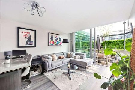 Eaststand Apartments, Highbury Stadium Square, London, N5 - Photo 2