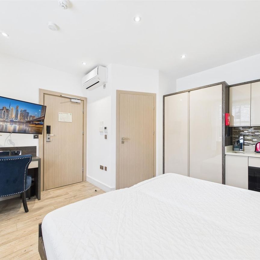 Broadway, Peterborough, PE1 1SY - Photo 1