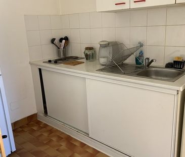 T1 - Photo 3