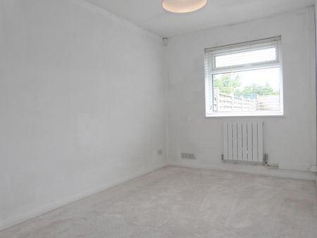 2 bedroom bungalow to rent - Photo 4