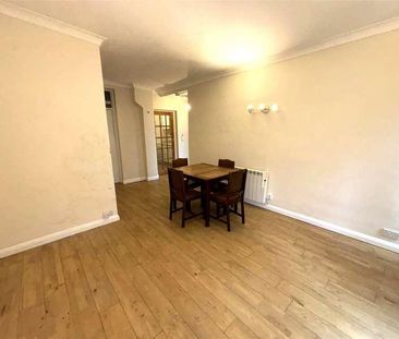 Lambton Road, London, SW20 - Photo 3