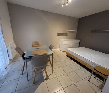 Location Appartement 1 pièce 25m² - Photo 6