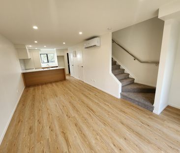 Carpark Included! - Photo 3